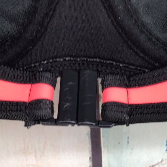 Pink Bikini Top Size Small - Picture 3 of 4